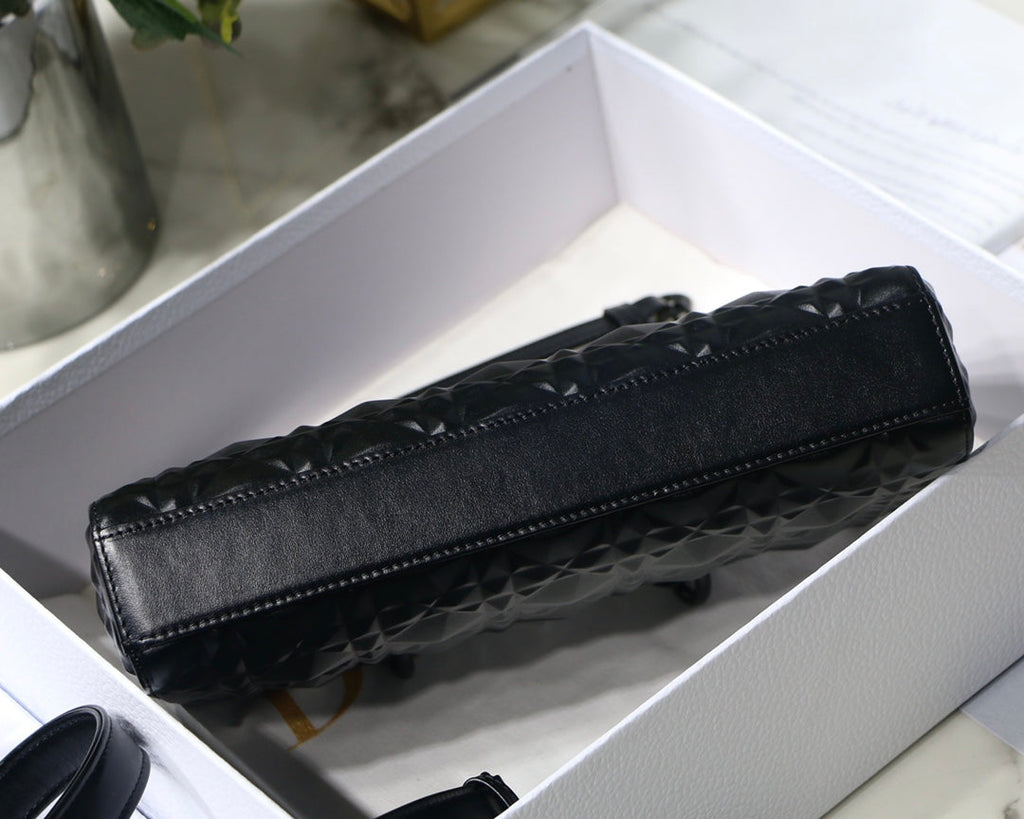 D I O R - Lady D-Joy (Black) 26 x 13cm