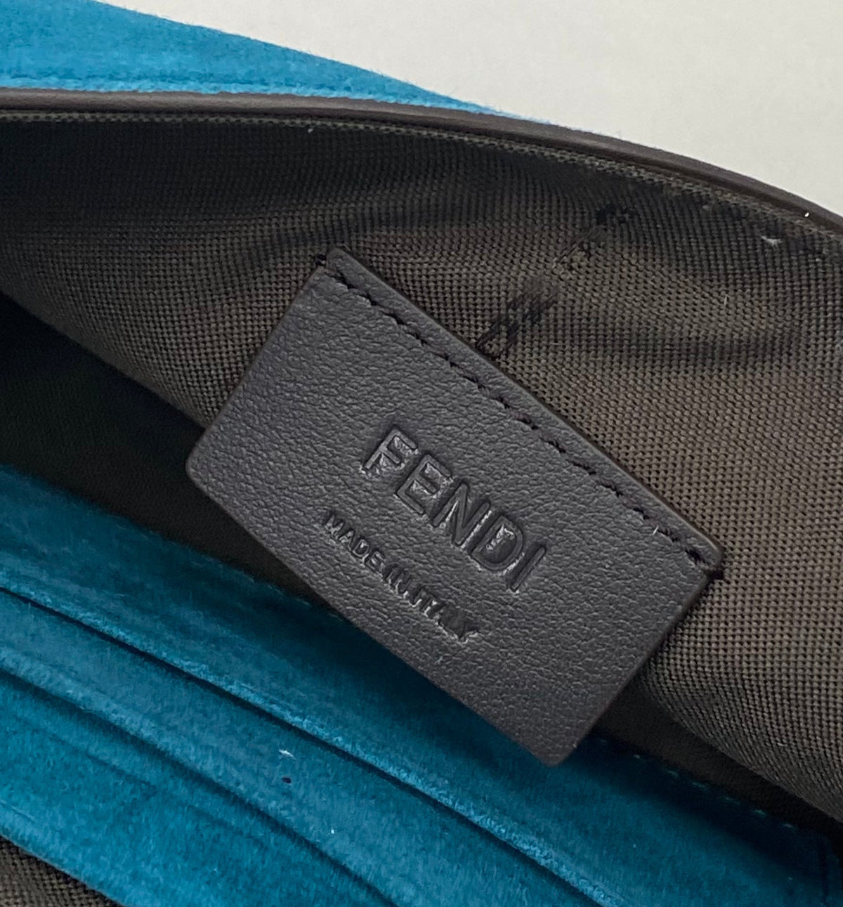 F e n d I 18*4*11cm blue