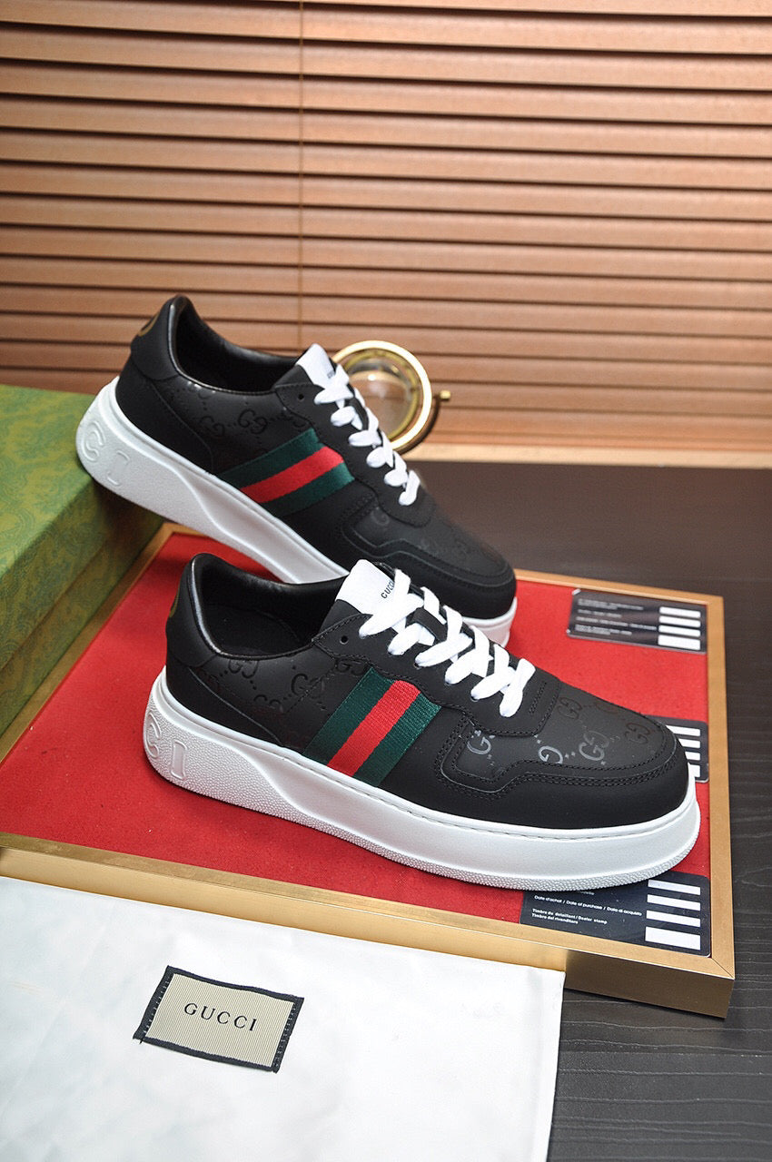 G u c c i 21 black